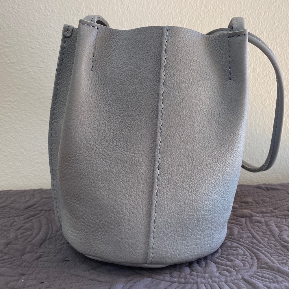Portland Leather Devan